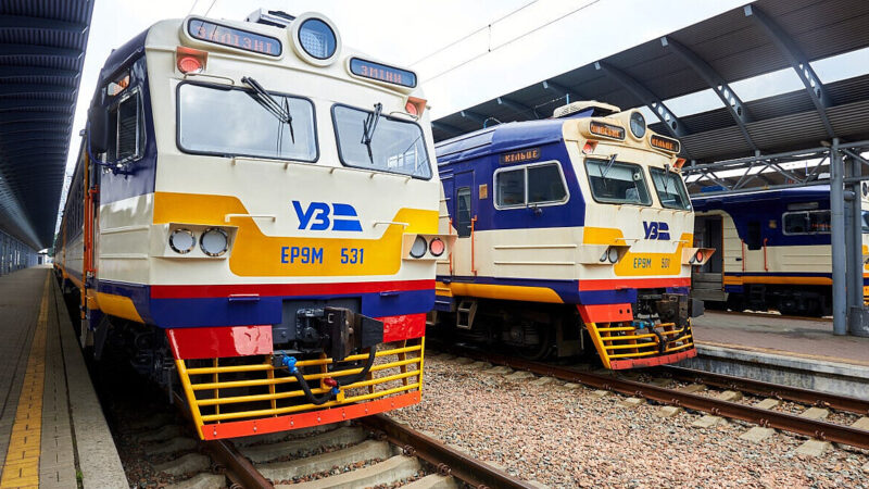 На правому березі Києва зупинили роботу наземного електротранспорту