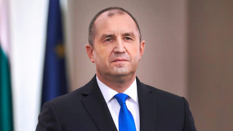 Президент Болгарії оголосив про відставку