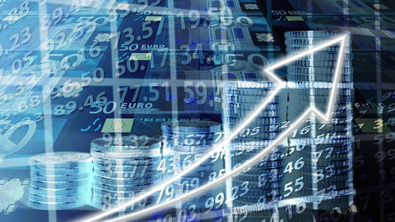 S&P підвищило кредитний рейтинг України після реструктуризації боргу