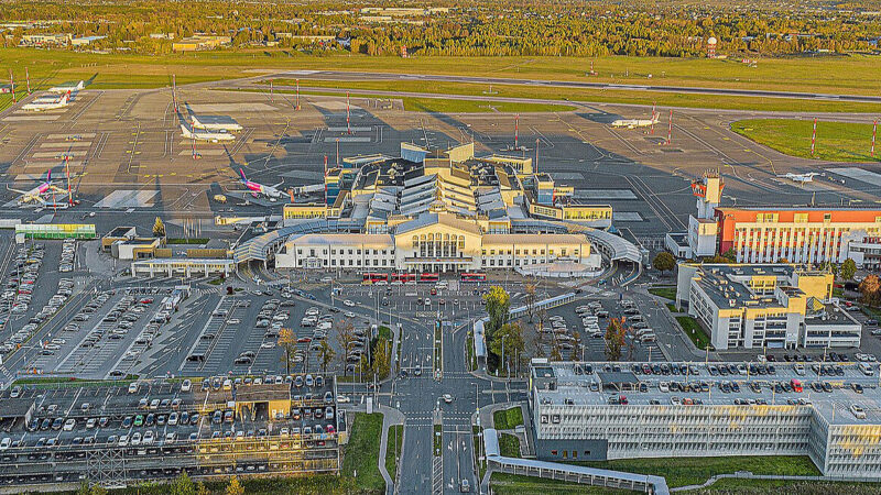 Аеропорт Вільнюса тричі припиняв роботу через контрабандні метеозонди з Білорусі