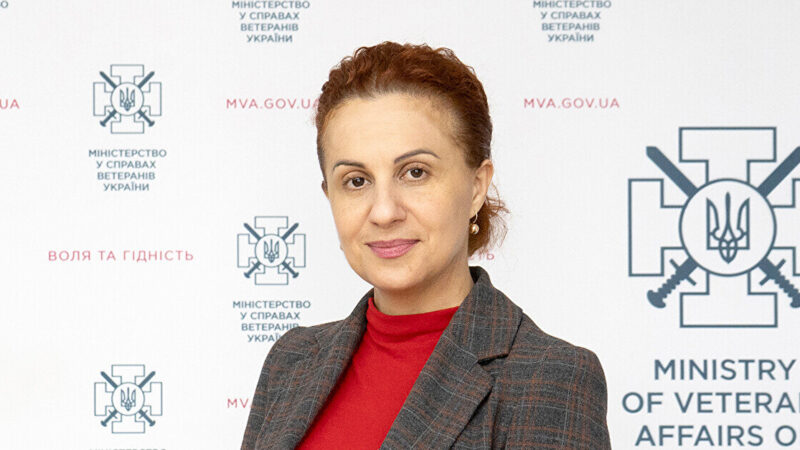 Рада викликала міністра Калмикову через повідомлення про фейкові бронювання