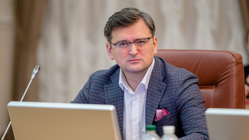 Ексглава МЗС Кулеба: Шансів закінчити війну цього року немає, припинити вогонь – є