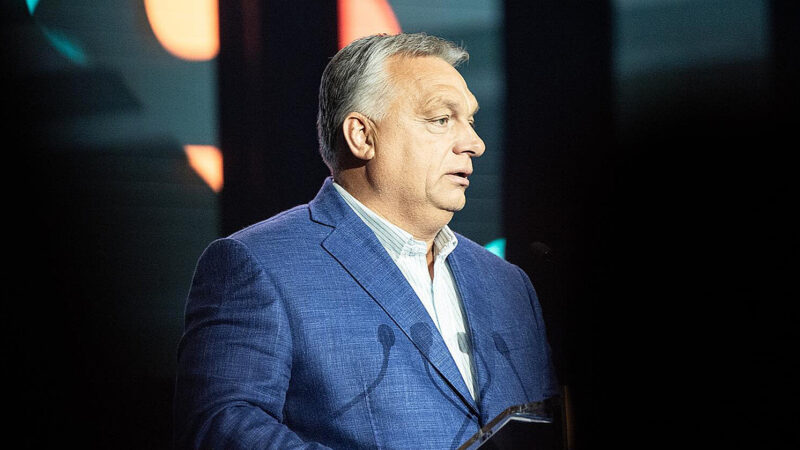 Орбан каже, що документ Єврокомісії передбачає членство України до 2027 року