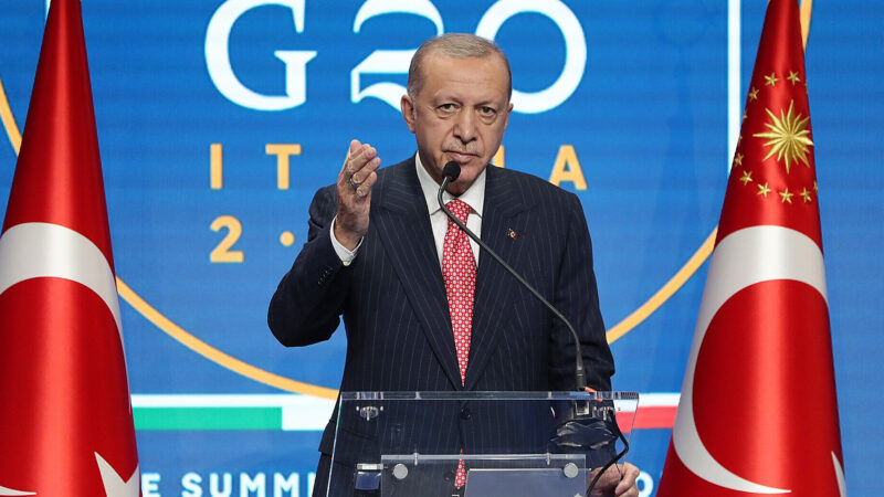 Ердоган анонсував розмову з Трампом про війну між РФ та Україною