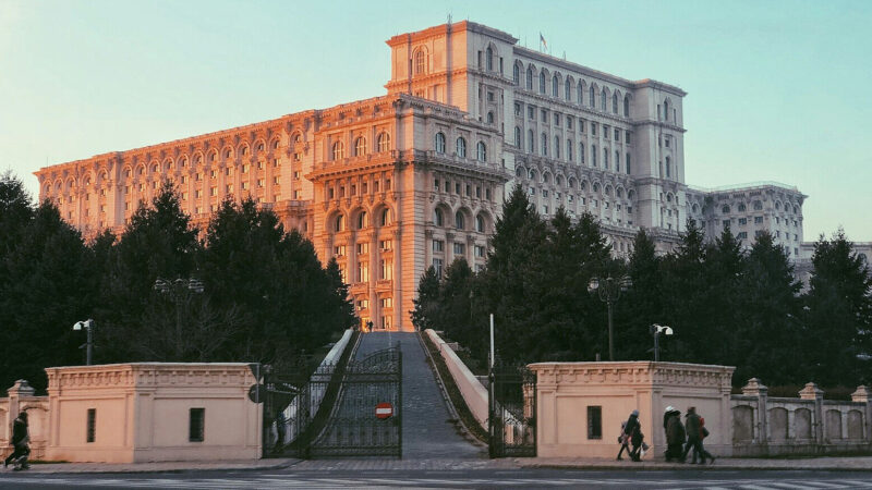 Понад 50% румунів підтримують об’єднання з Молдовою – опитування