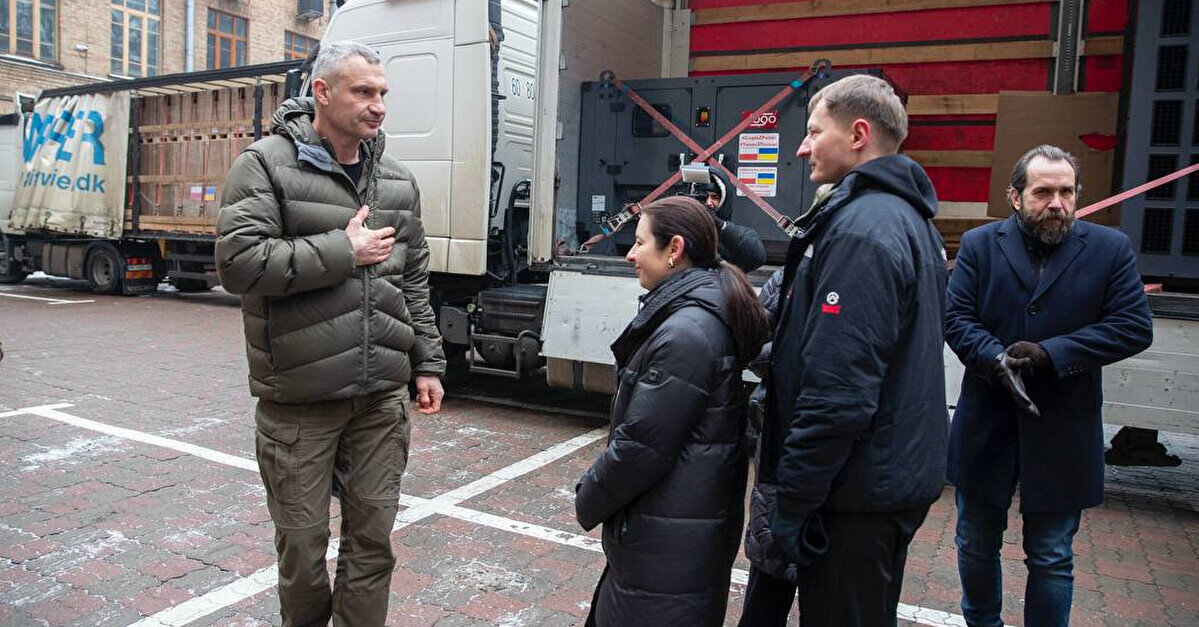 Київ отримав від Польщі 130 генераторів різної потужності