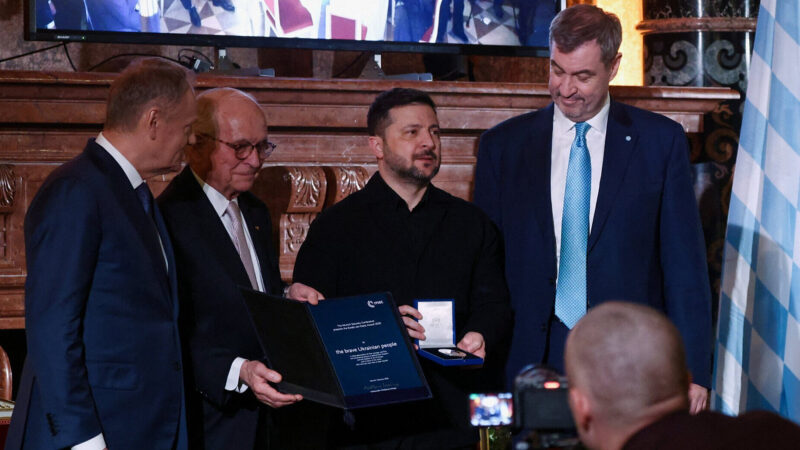 Зеленський у Мюнхені отримав премію фон Клейста, присуджену українському народові