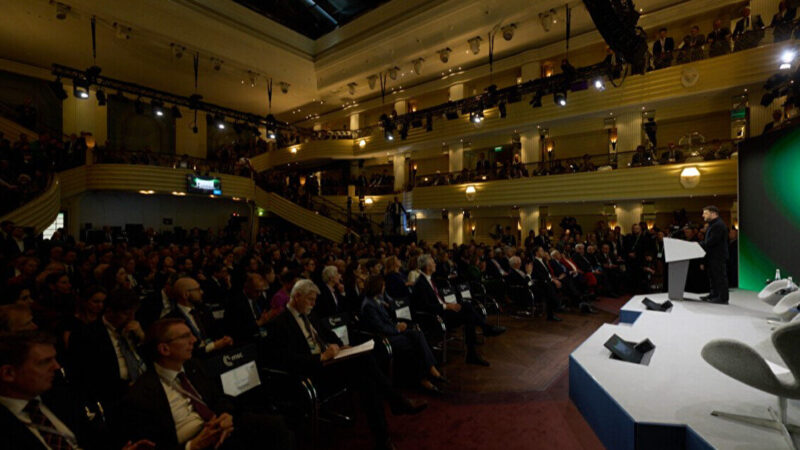 Politico проаналізувало суть послання США Європі на Мюнхенській конференції