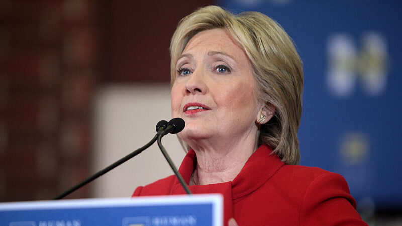 Гілларі Клінтон дала свідчення в Конгресі США про зв’язки її чоловіка з Епштейном