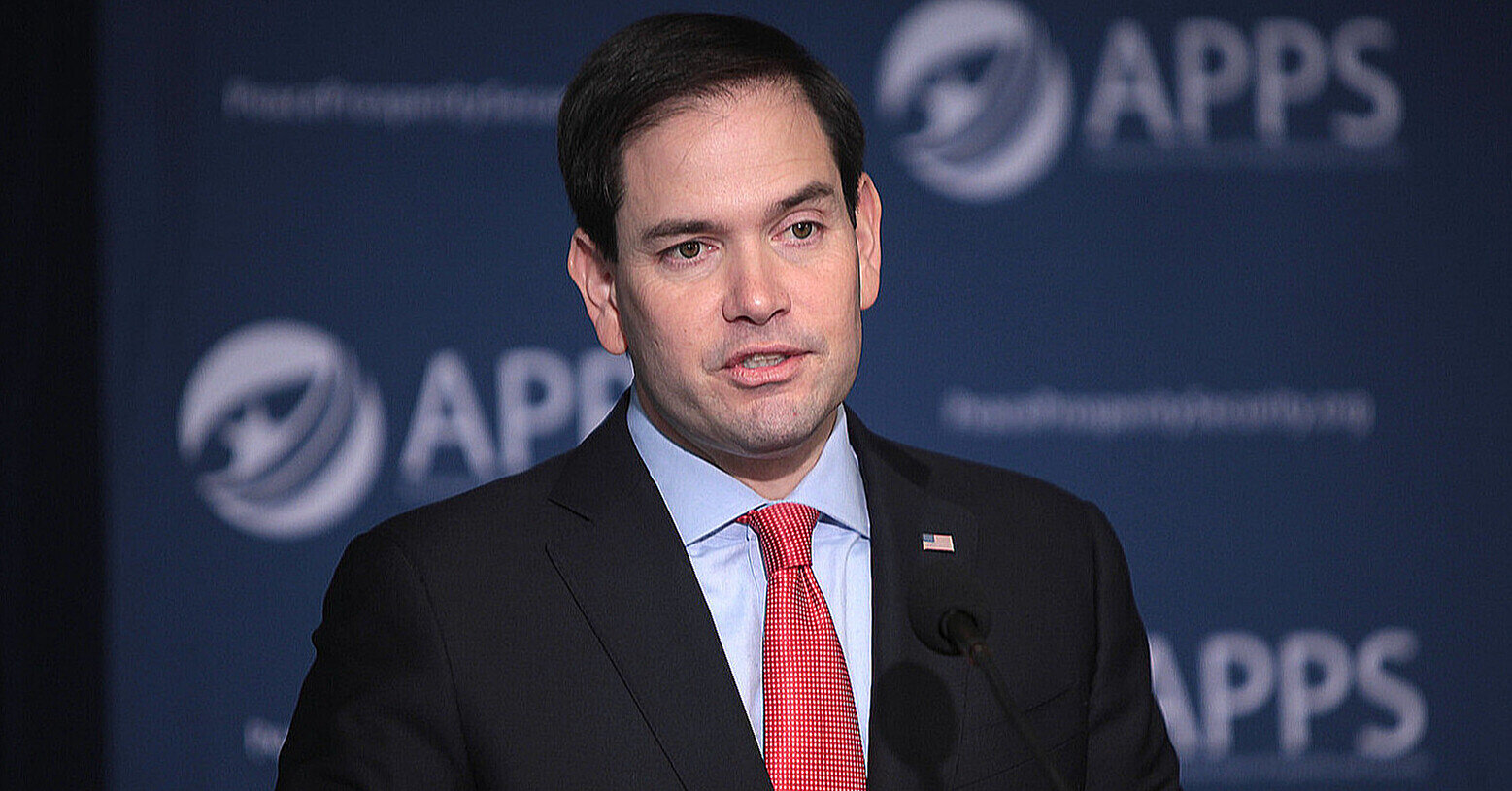 Держсекретар США провів засекречений брифінг щодо Ірану для конгресменів