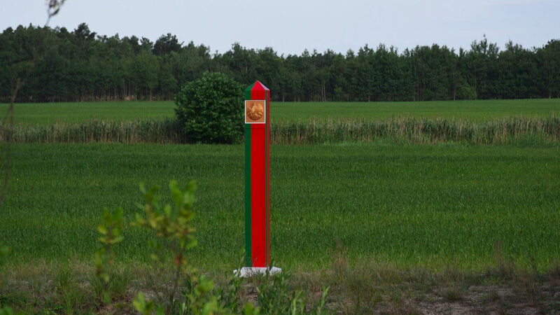 ЗМІ: Польща знайшла таємні підземні тунелі на кордоні з Білоруссю