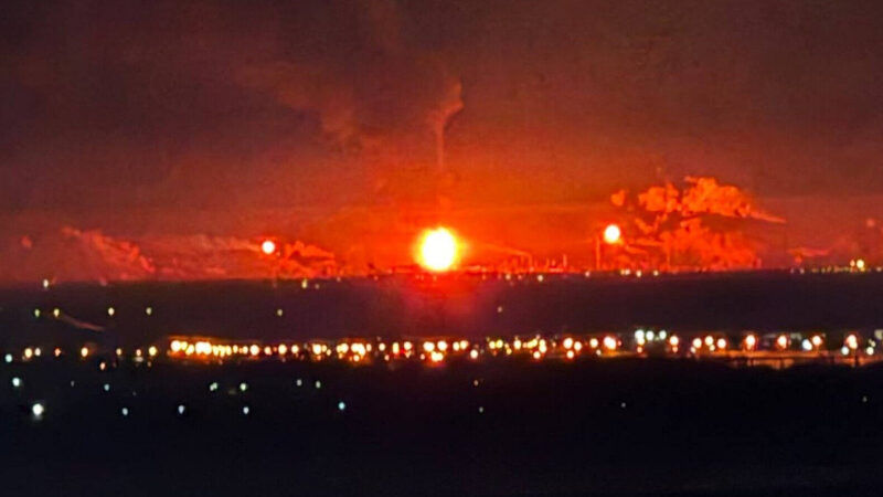 У Генштабі підтвердили ураження НПЗ у Волгограді та інших об’єктів окупантів