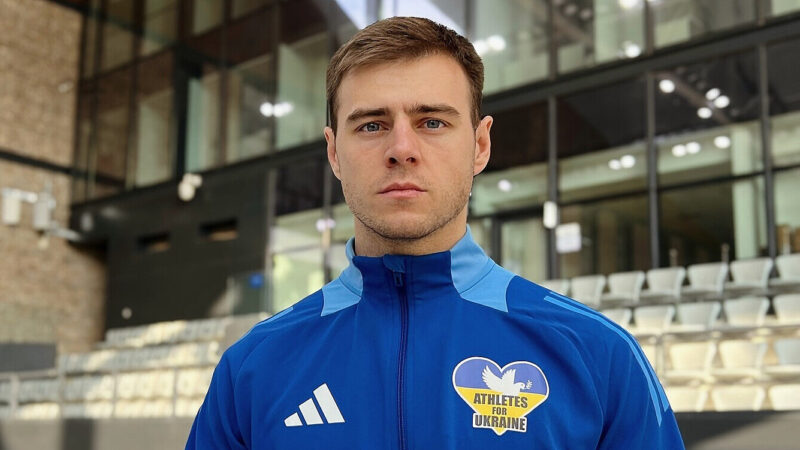 МОК заборонив українському олімпійцю виступати у шоломі з атлетами, яких убила РФ