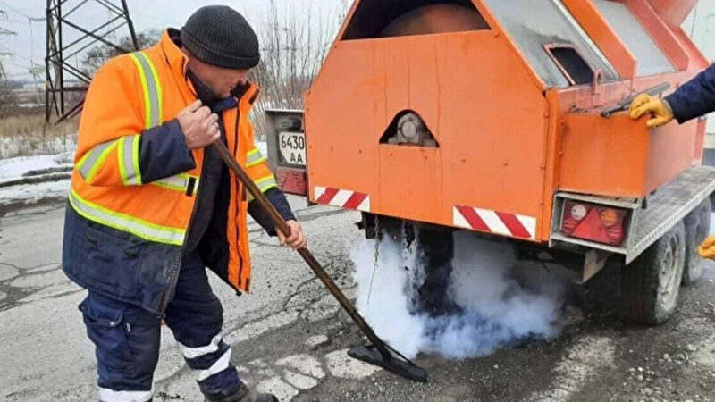 У Києві підозрюють чиновника у привласненні 430 тис грн на ремонті доріг