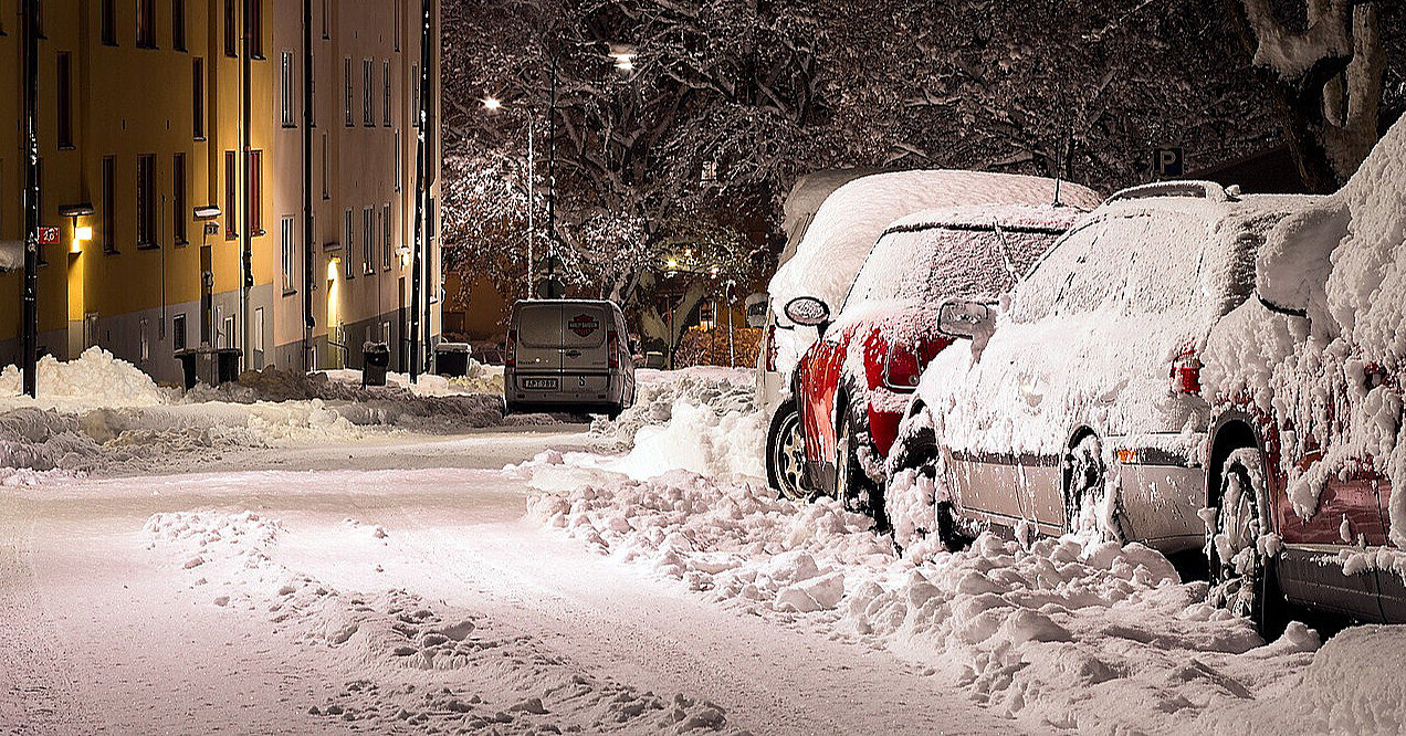 США знову накрила зимова негода, скасовано тисячі авіарейсів