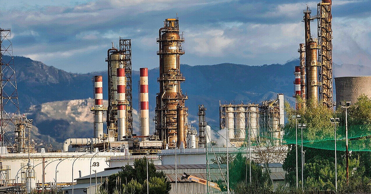 Російську нафту замість Індії тепер скуповують зі знижками нафтопереробники з Китаю – СМИ