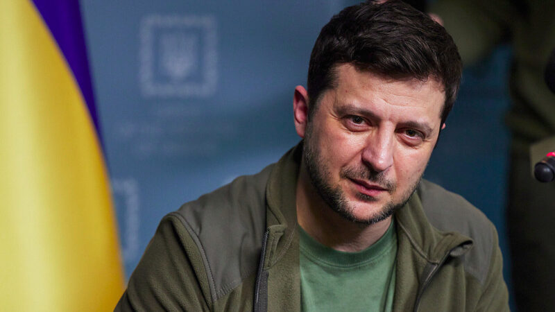 Зеленський пояснив, чому не може приїхати на переговори з Путіним до Москви