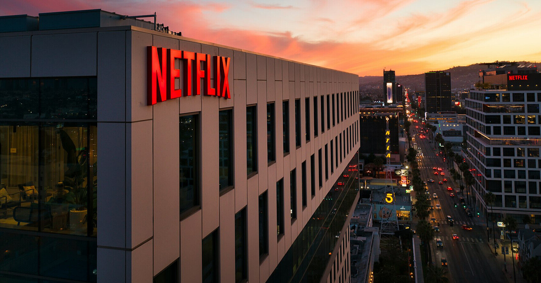 Paramount перебила ставку: Netflix відмовляється від купівлі Warner Bros.