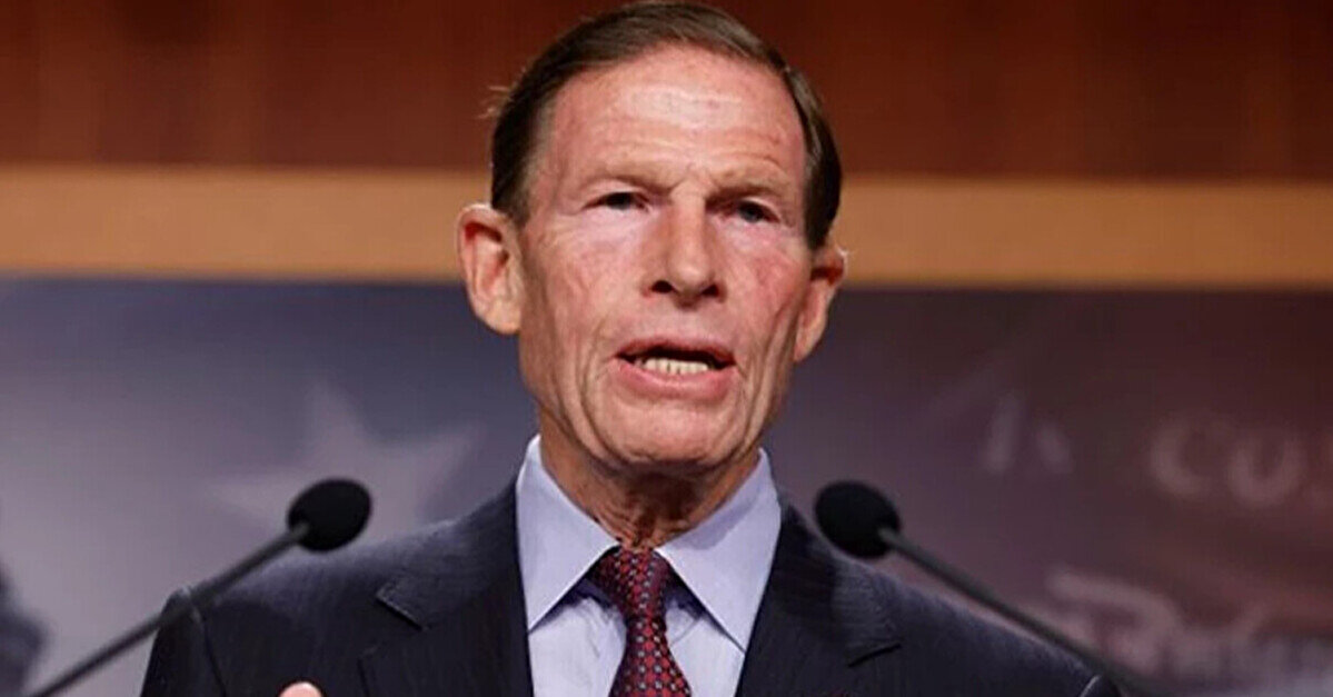 Законопроект про санкції проти РФ можуть винести на голосування – сенатор Блюменталь