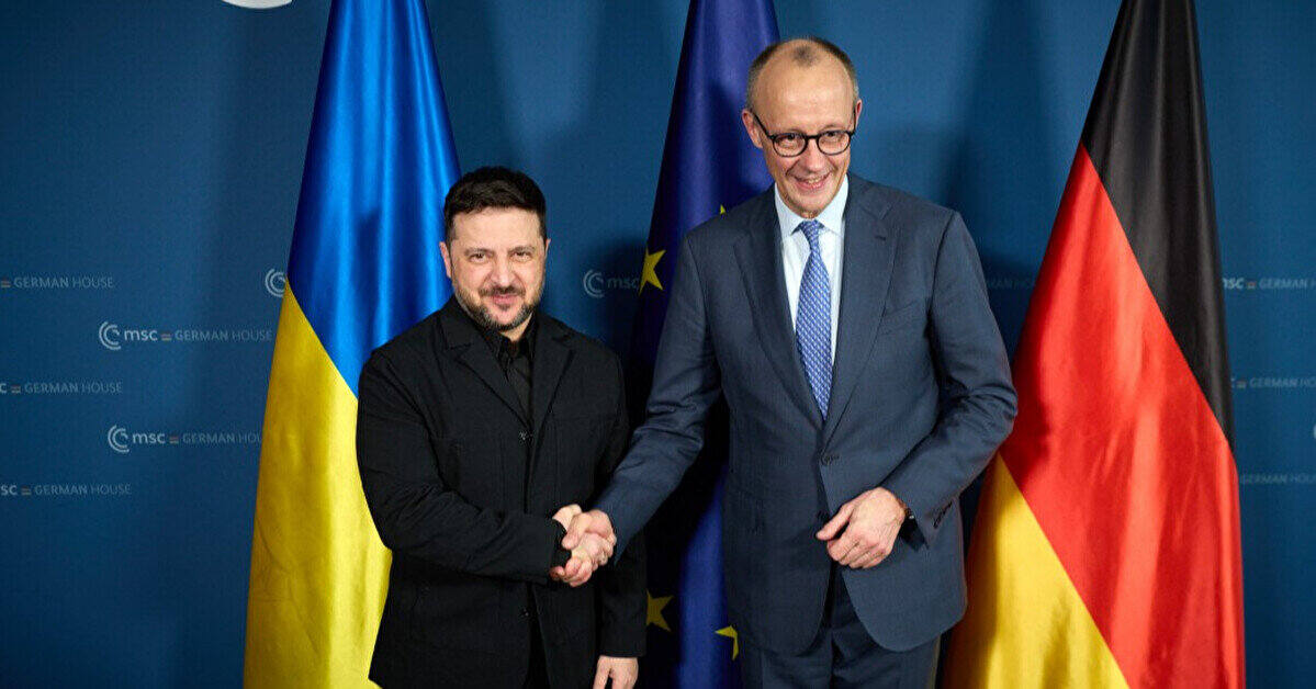 Зеленський обговорив з Мерцом спільне виробництво зброї та мирні переговори