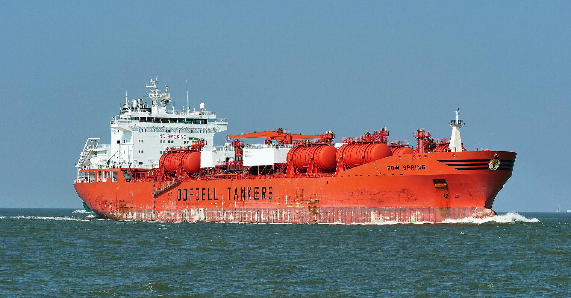 Імпорт нафти з РФ до Індії може скоротитися вдвічі – Bloomberg