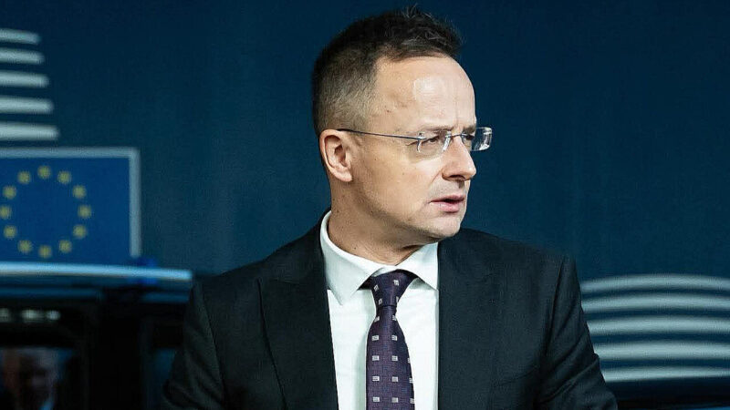 Глава МЗС Угорщини пригрозив Україні контрзаходами через “Дружбу”