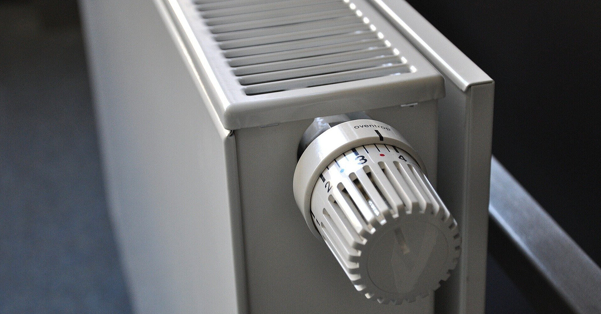 У Києві після нічного удару майже 2600 будинків без опалення