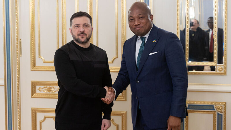 Очільник МЗС Гани попросив Зеленського звільнити полонених ганців – Bloomberg