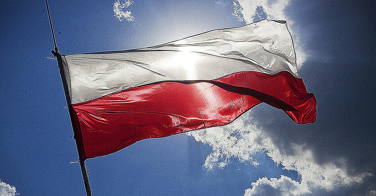 Польща заявила про вторгнення невстановлених об’єктів у свій повітряний простір