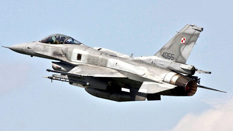 Польща підіймала авіацію у зв’язку з масованою атакою Росії на Україну