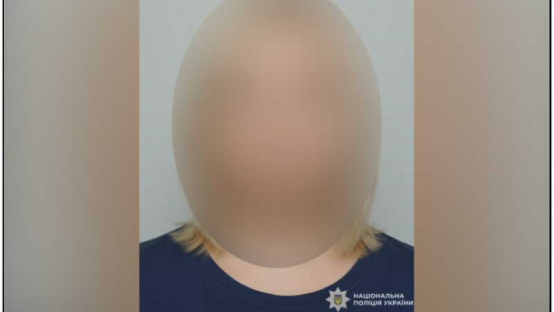 Поліцейські Синельниківщини викрили аферистку, яка ошукала військовослужбовця