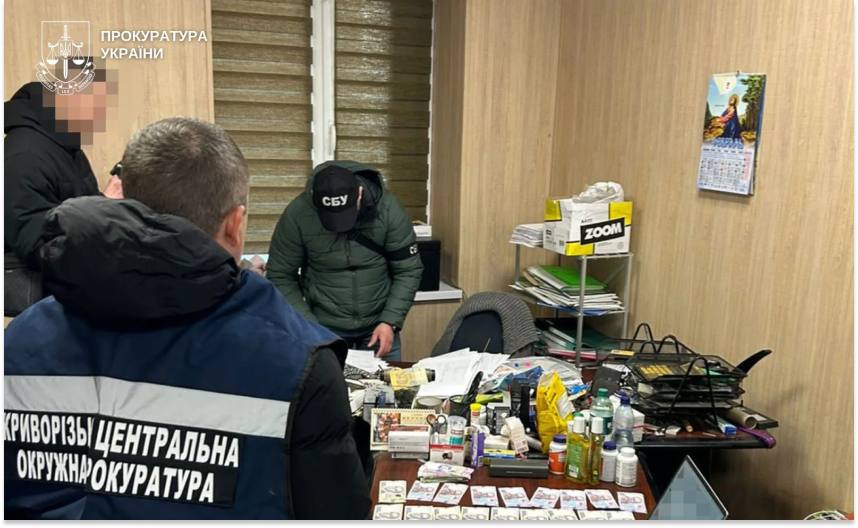 Привласнила бюджетні кошти під час ремонту міської лікарні: у Кривому Розі викрито зловмисницю