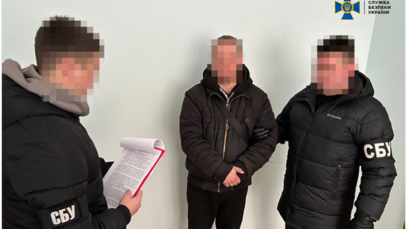 Публікував дані про роботу ТЦК у Telegram: СБУ затримала дніпрянина, який намагався зірвати мобілізацію в місті