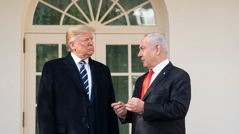 ЗМІ повідомили про розмову Трампа і Нетаньягу, яка остаточно запустила війну з Іраном