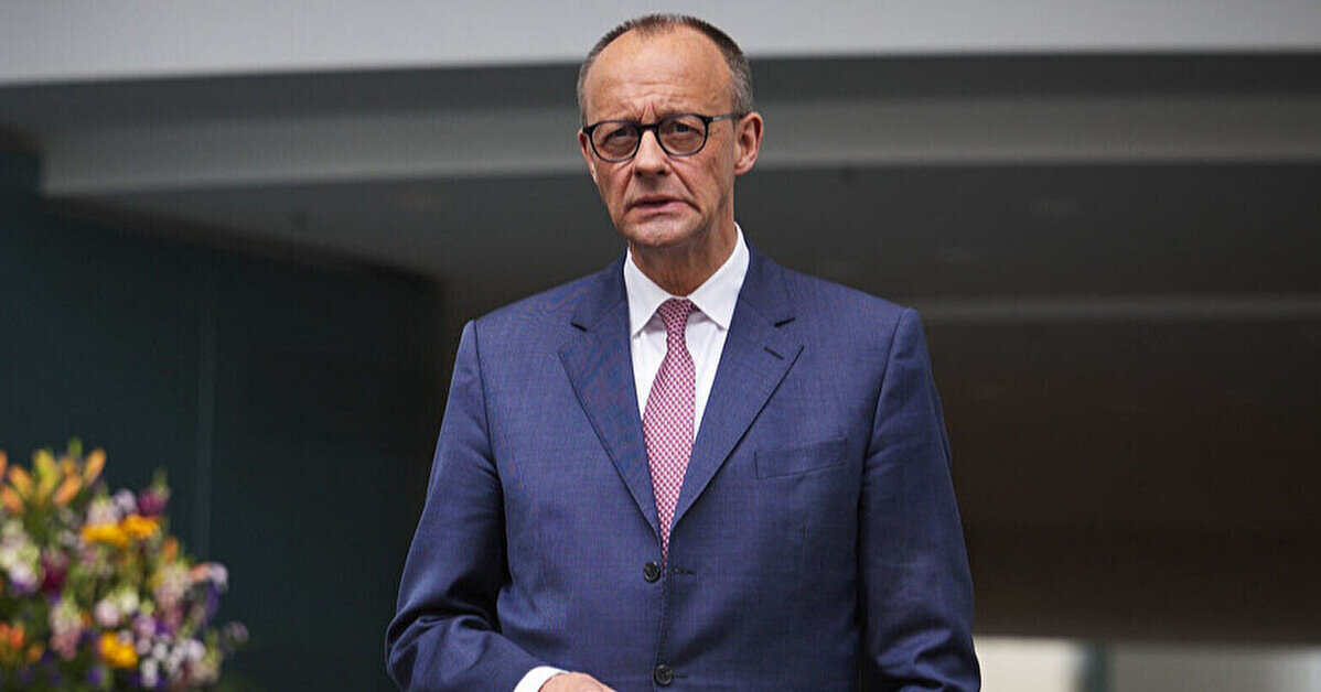 Мерц попереджає про ризики через “нескінченну” війну проти Ірану