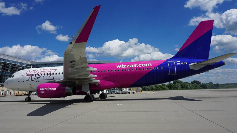 В уряді назвали умову для відновлення авіарейсів в Україні