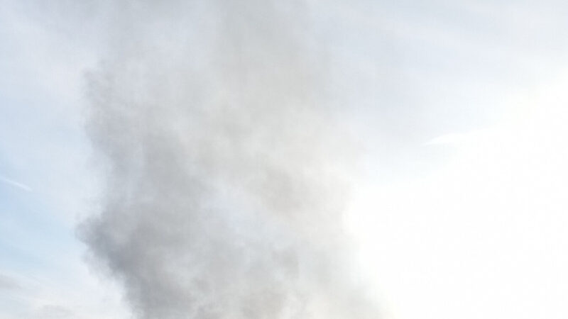 Іранські безпілотники атакували ключовий нафтовий хаб ОАЕ та аеропорт у Дубаї