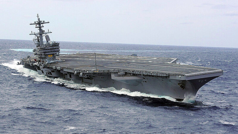 ЗМІ: США готують новий авіаносець для відправлення у бік Ірану