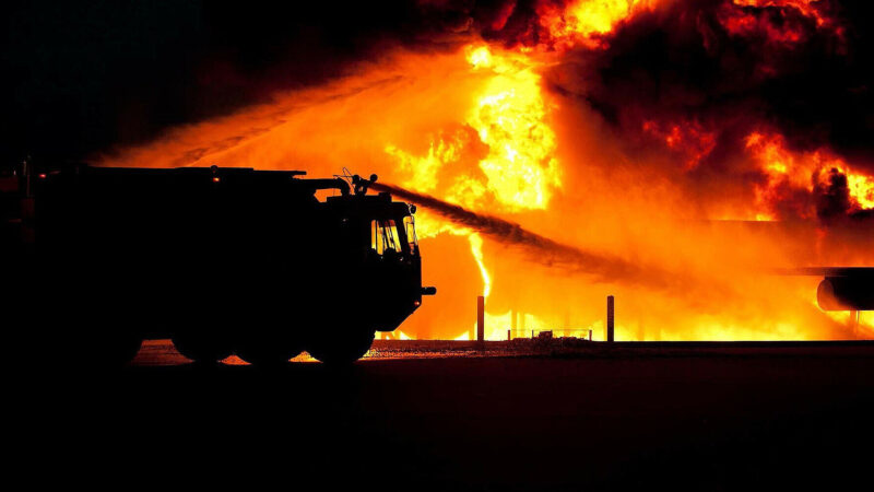 Іран завдав балістичного удару по найбільшому в світі СПГ-комплексу в Катарі