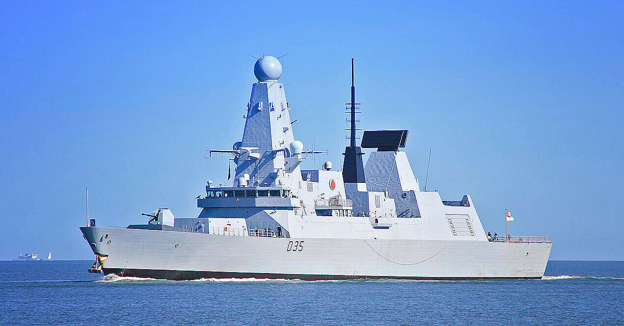 Британія готується відправити ще один військовий корабель в Середземне море