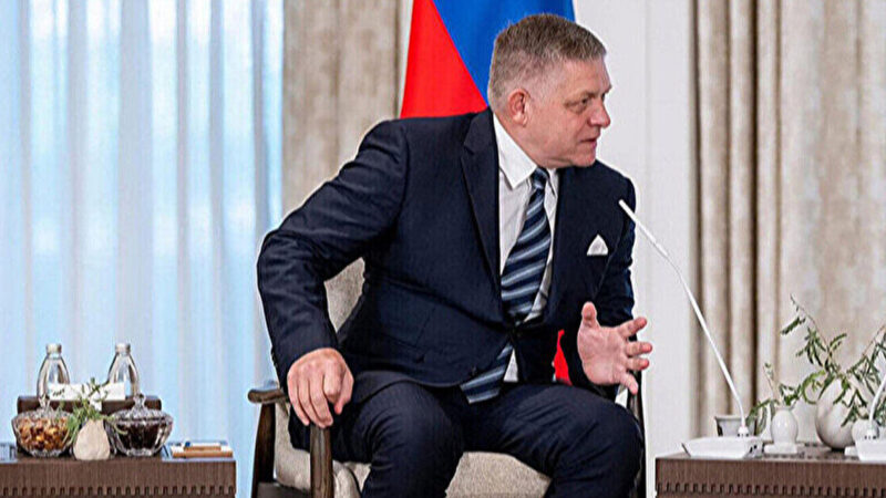 Фіцо пригрозив “подальшими заходами” проти України через “Дружбу”