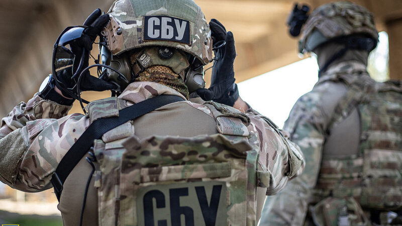 СБУ проводить обшуки у Львівській міськраді