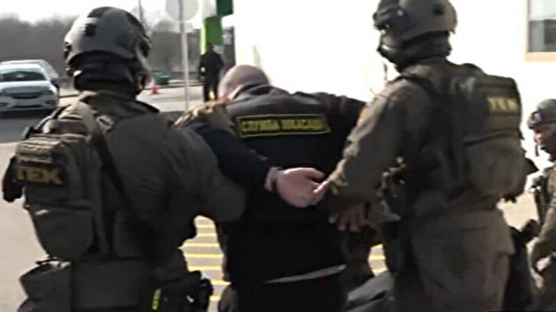 Угорщина везе на кордон затриманих інкасаторів, щоб передати Україні – джерела