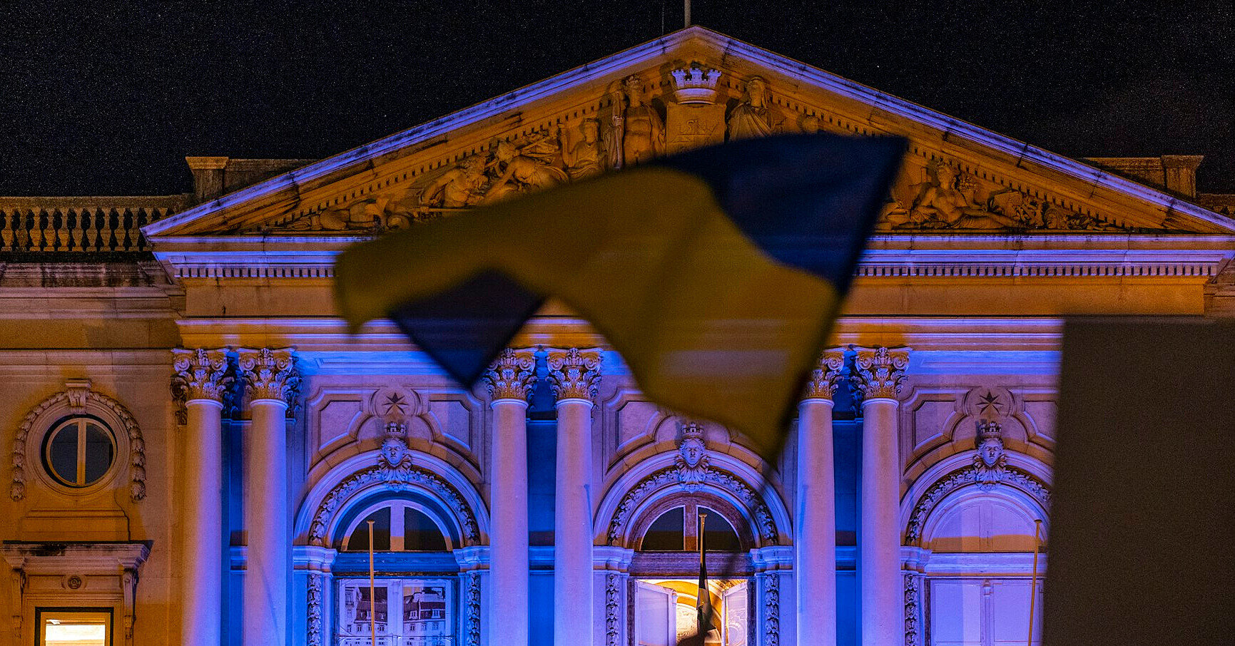 Скільки українців готові терпіти війну: оновлені дані за березень