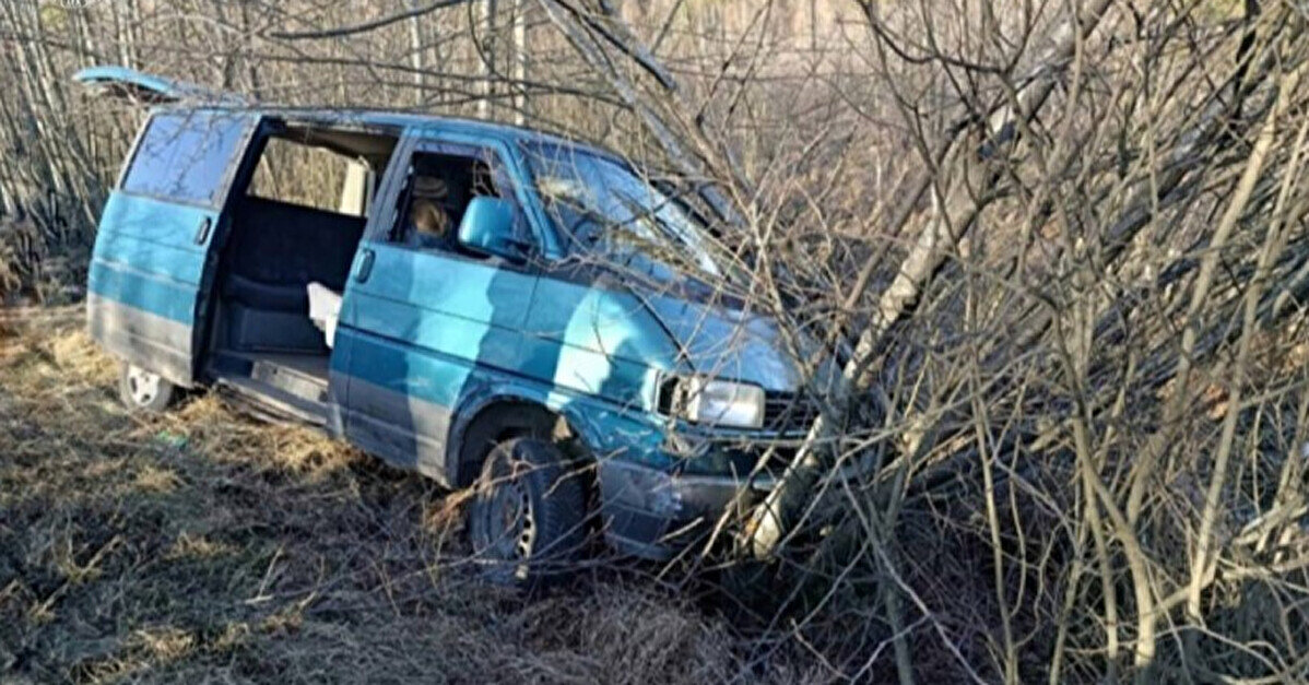 На Волині група людей заблокувала авто ТЦК, побила військового і забрала військовозобов’язаного