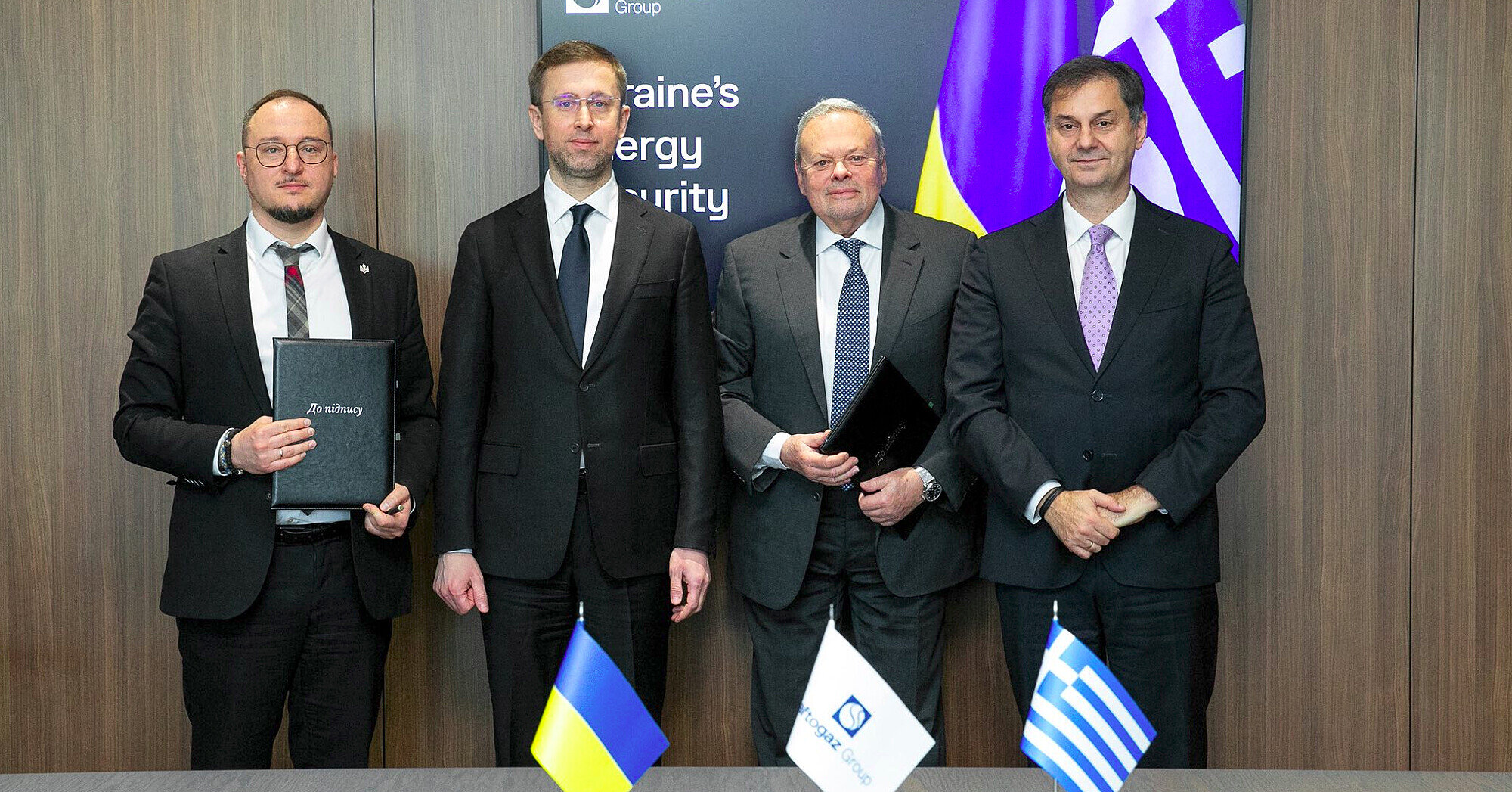 Україна домовляється з Грецією про збільшення поставок СПГ