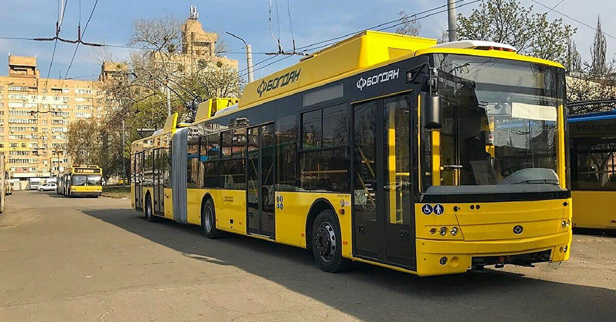 У Києві ввели екстрені відключення світла, частина електротранспорту не курсує