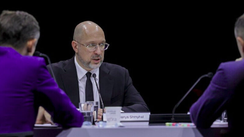 Шмигаль: Україна будуватиме більш захищену та стійку до атак РФ енергосистему