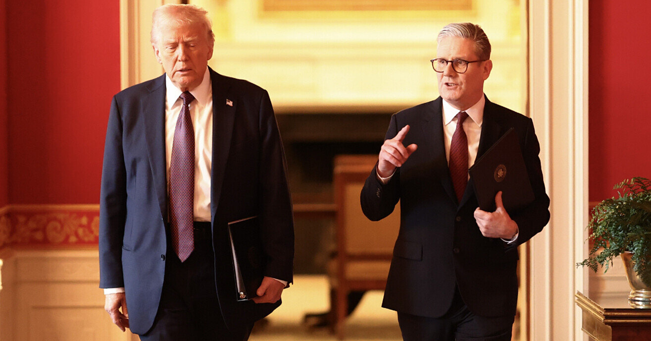 Стармер обговорив з Трампом відновлення судноплавства Ормузькою протокою