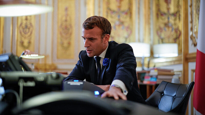 Макрон різко відмовив Трампу у допомозі в Ормузькій протоці